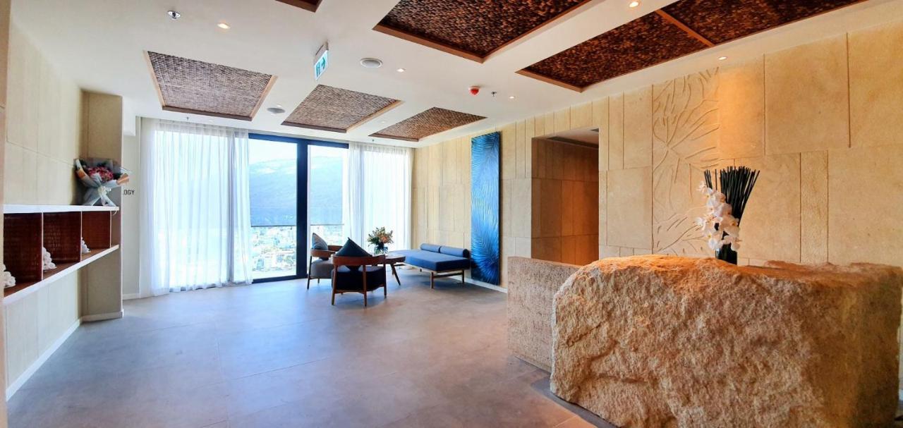 Anya Premier Hotel Quy Nhon Exterior photo