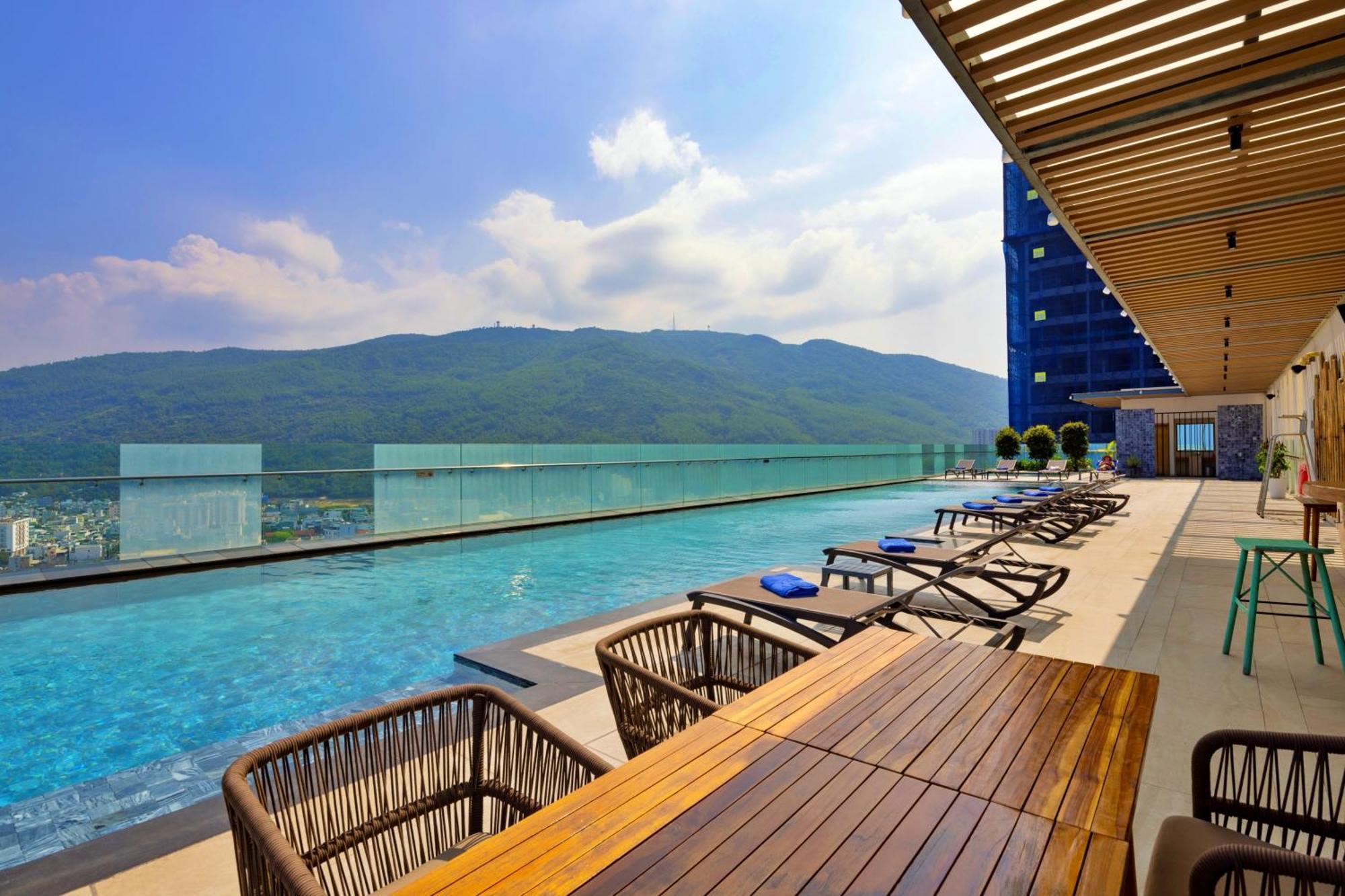 Anya Premier Hotel Quy Nhon Exterior photo