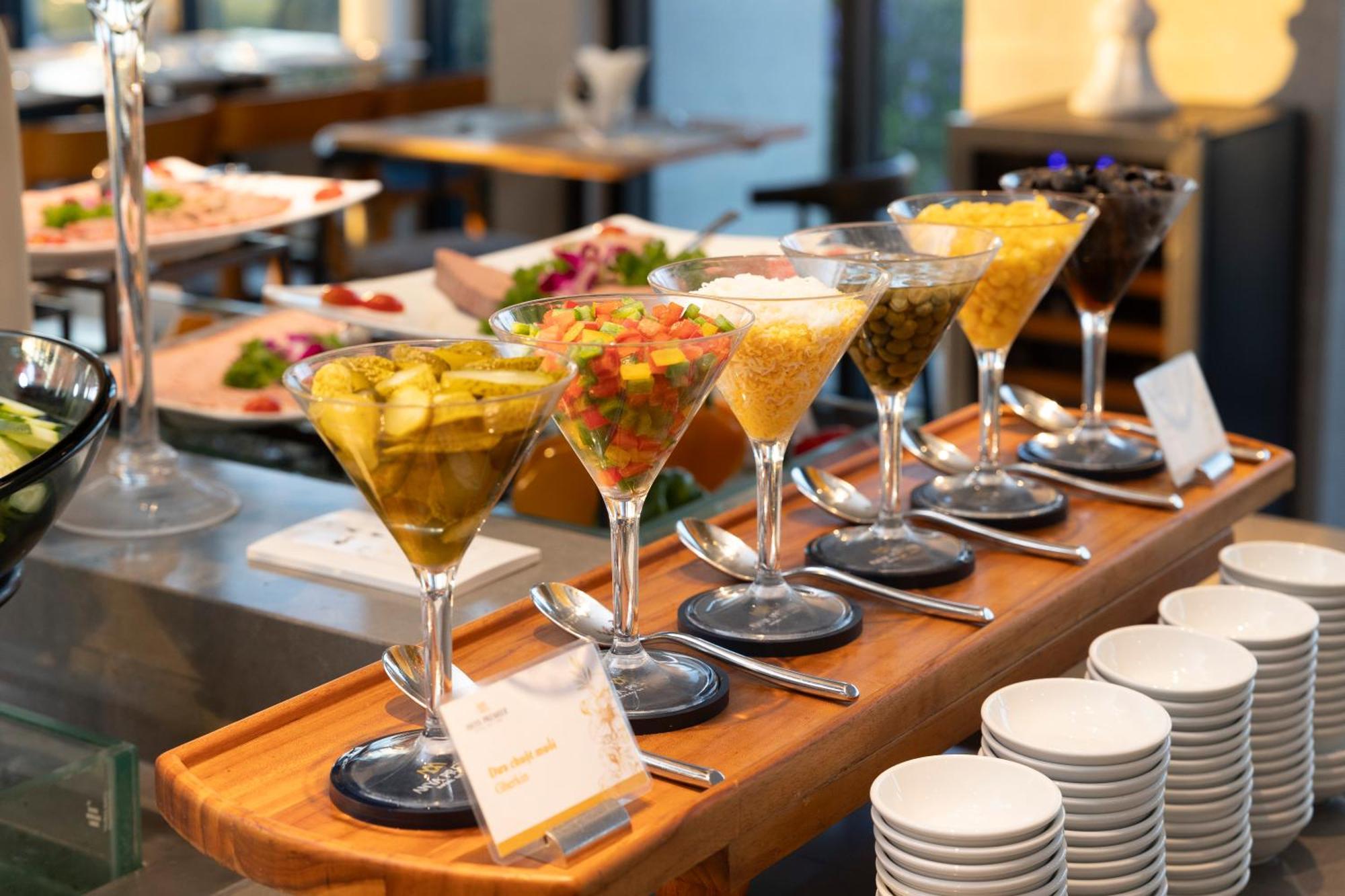 Anya Premier Hotel Quy Nhon Exterior photo