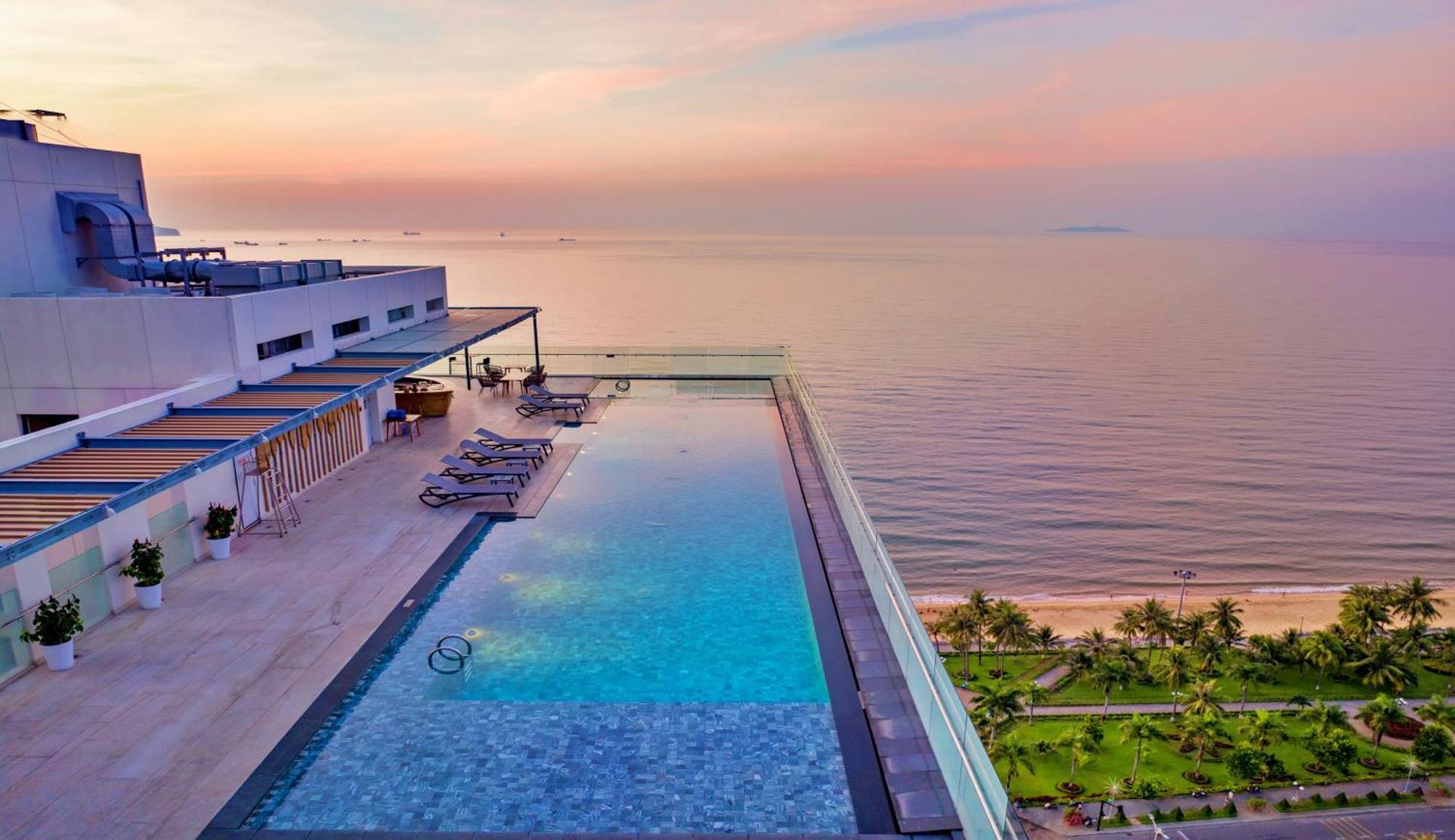 Anya Premier Hotel Quy Nhon Exterior photo
