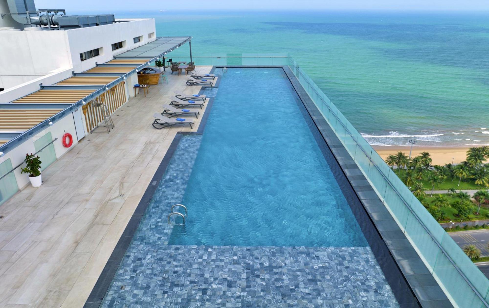 Anya Premier Hotel Quy Nhon Exterior photo